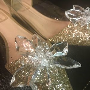 Gold Glitter Flat with Crystals